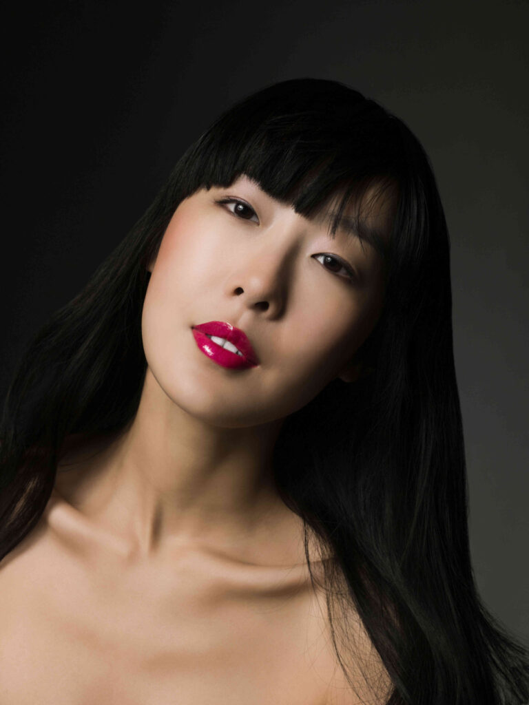 ศัลยกรรมปากกระจับ (Lip Surgery)